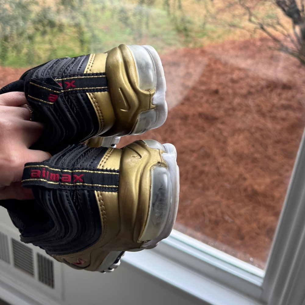 Nike air max 97 black metallic gold 4 5.5 - Picture 4 of 6